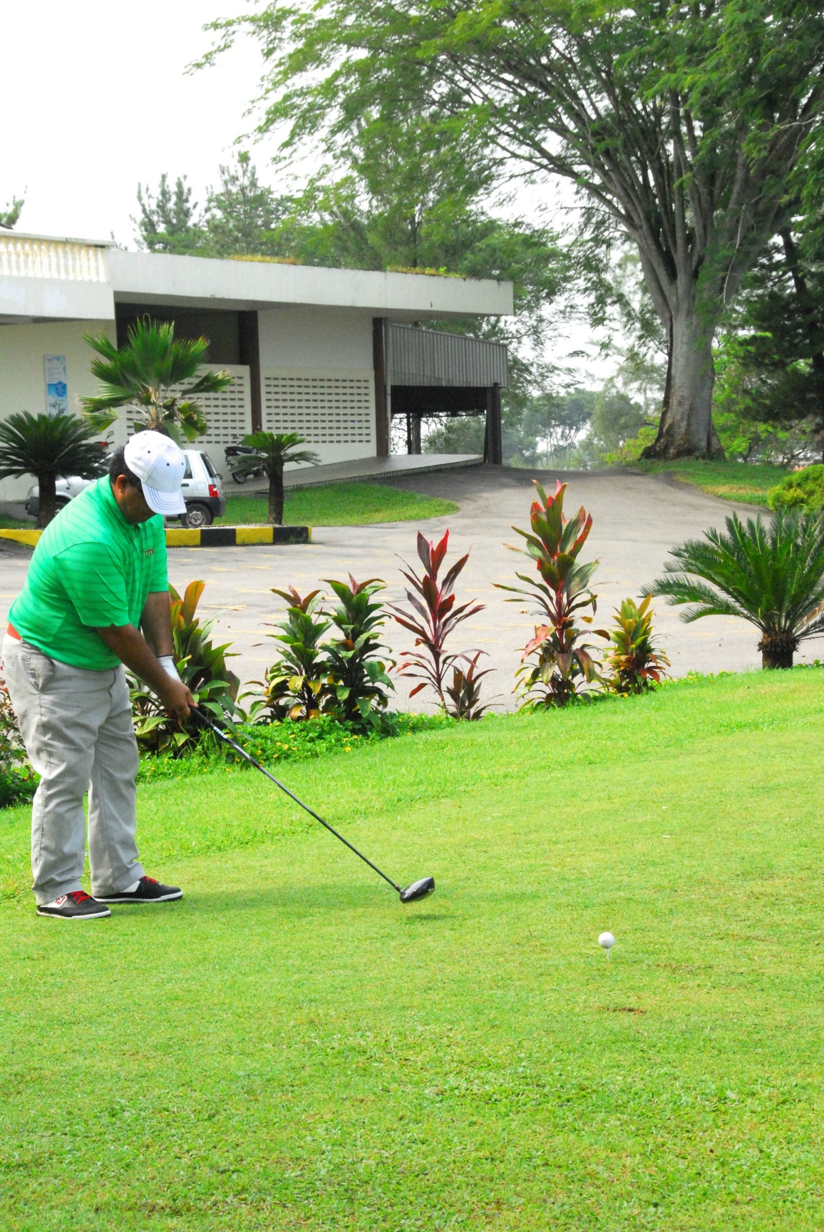 PRO15 157 GOLF DSC 0409.JPG